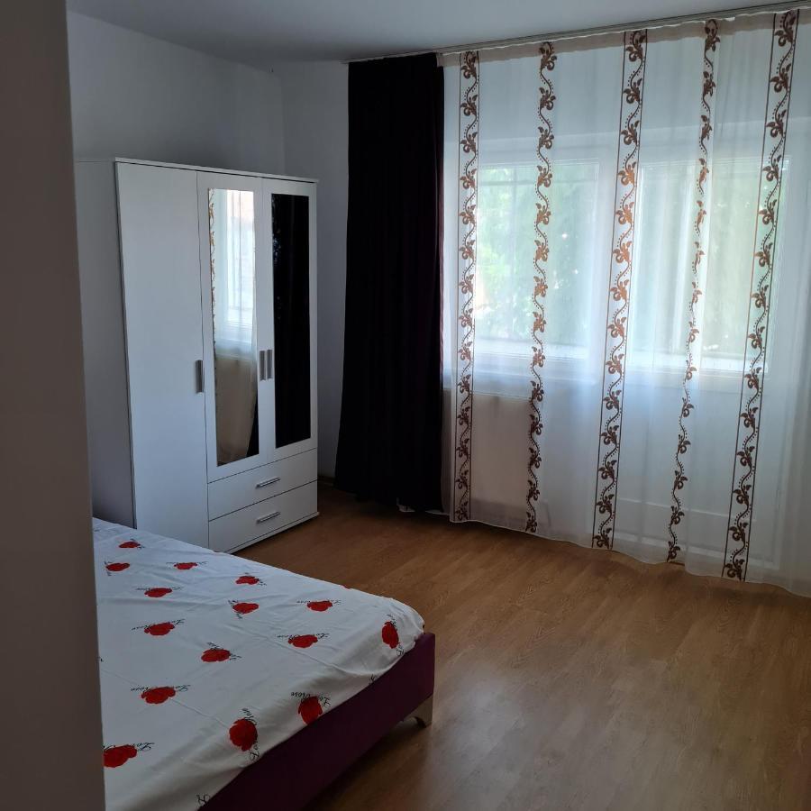 Apartament 2 Camere - Pitesti / 2-Rooms Apartment - פיטסטי מראה חיצוני תמונה
